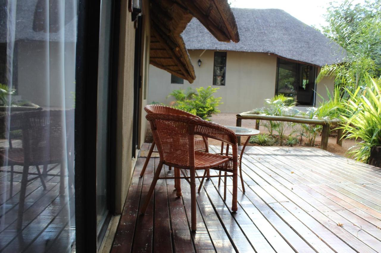 Chobe Sunset Chalets Lesoma エクステリア 写真