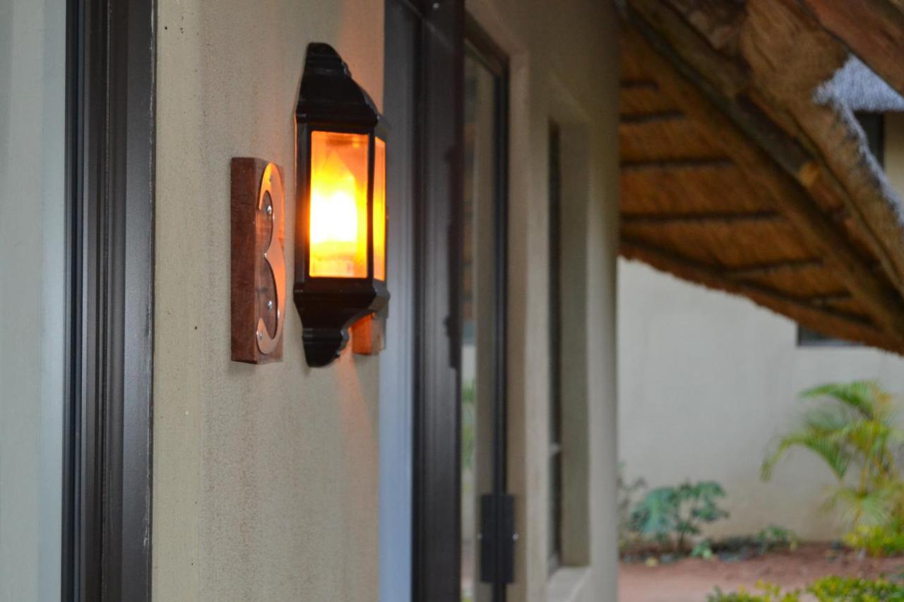 Chobe Sunset Chalets Lesoma エクステリア 写真