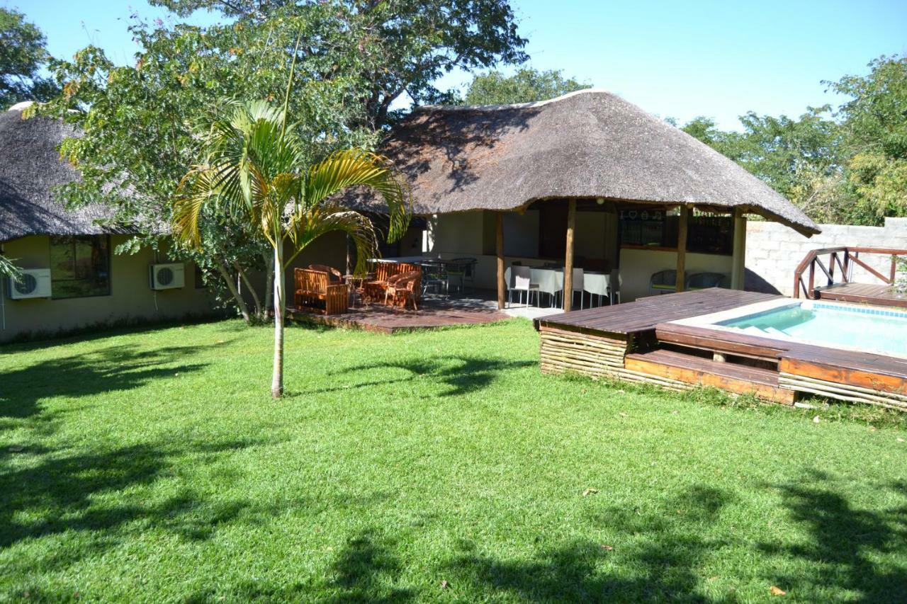 Chobe Sunset Chalets Lesoma エクステリア 写真