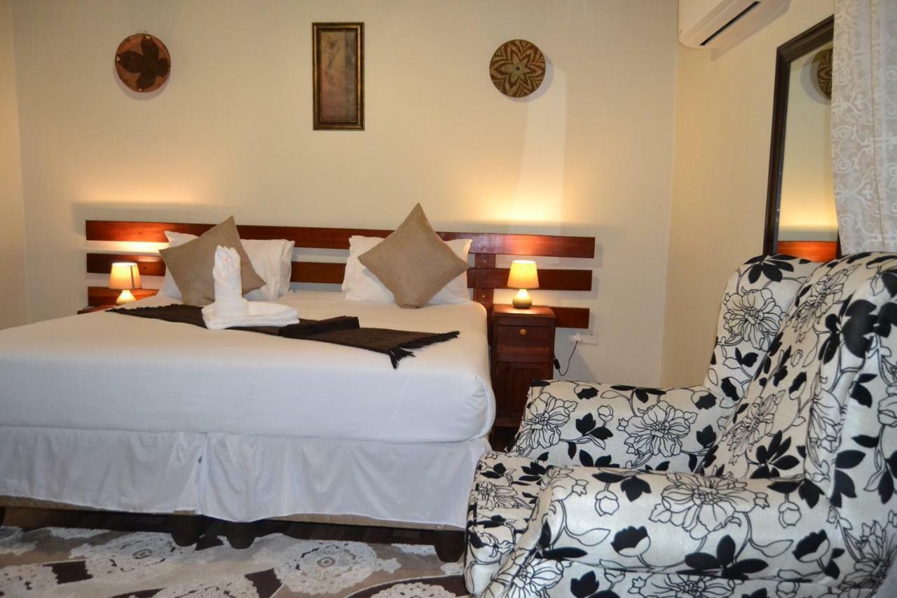 Chobe Sunset Chalets Lesoma エクステリア 写真