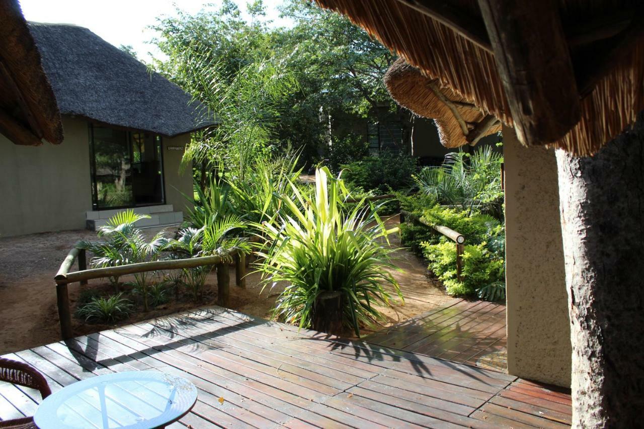 Chobe Sunset Chalets Lesoma エクステリア 写真